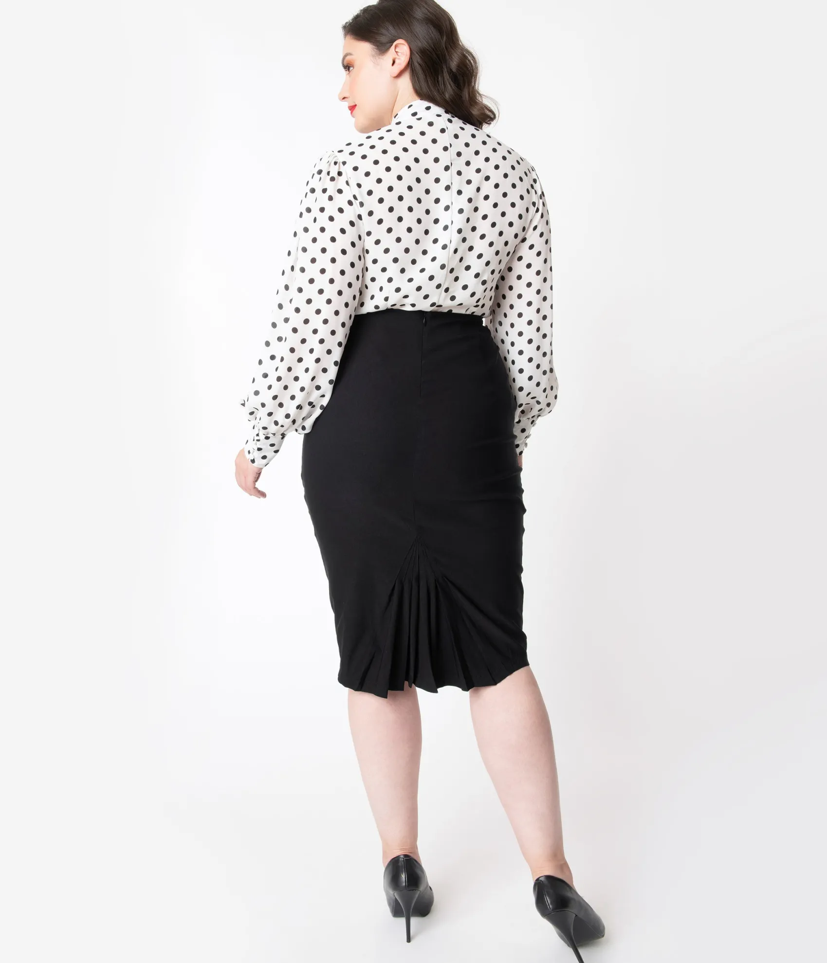 Unique Vintage Plus Size 1950s Black High Waist Tracy Wiggle Skirt Outlet