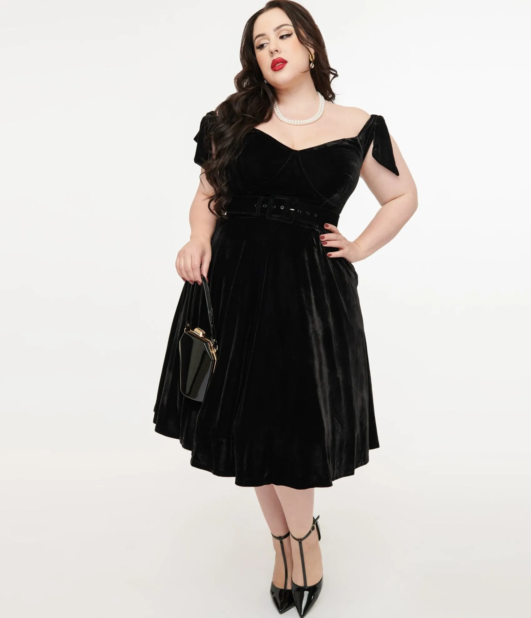 Unique Vintage Plus Size 1960s Black Velvet Prairie Swing Dress Flash Sale