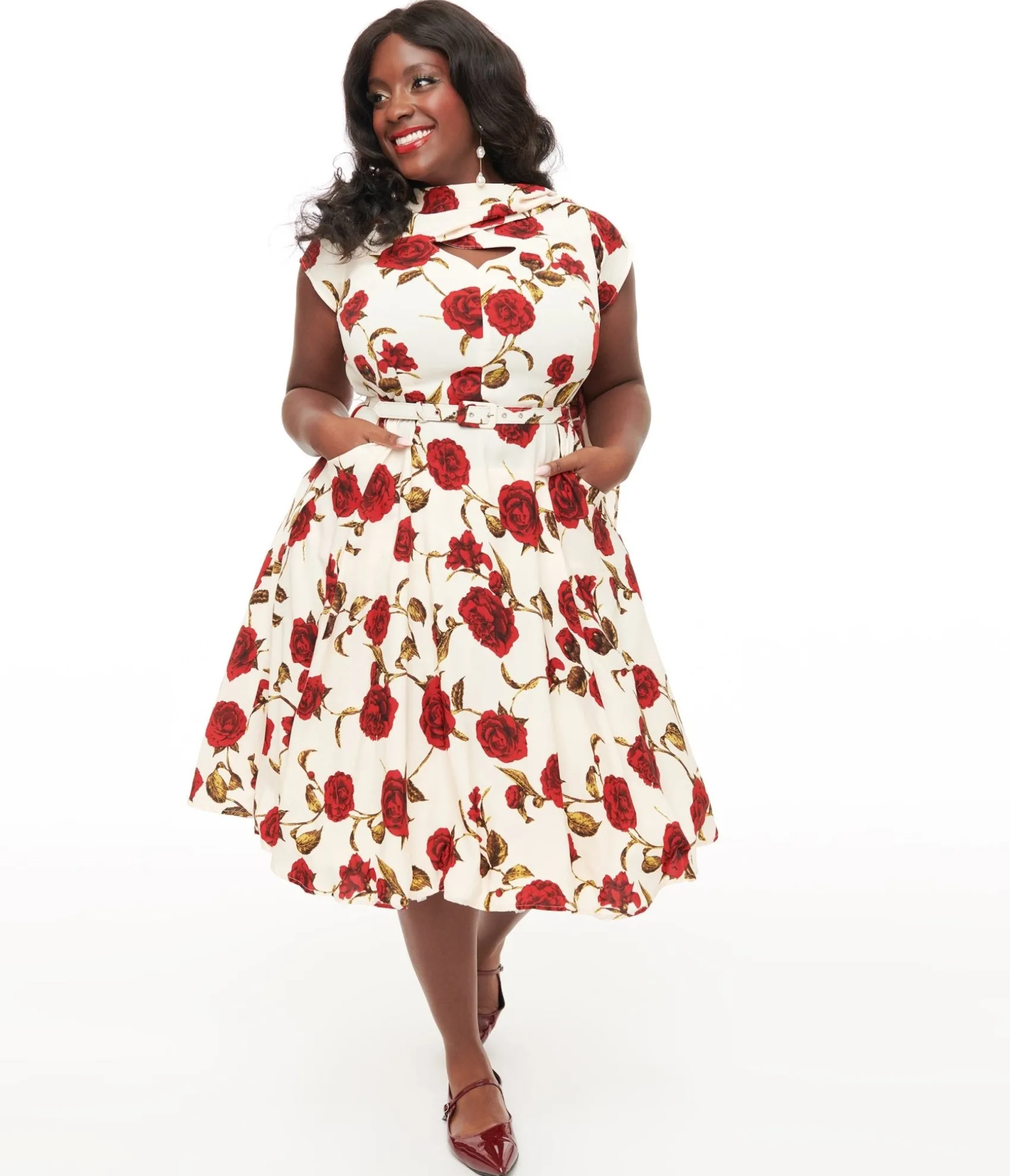Unique Vintage Plus Size 1940s Cream & Red Rose Print Sash Swing Dress Sale