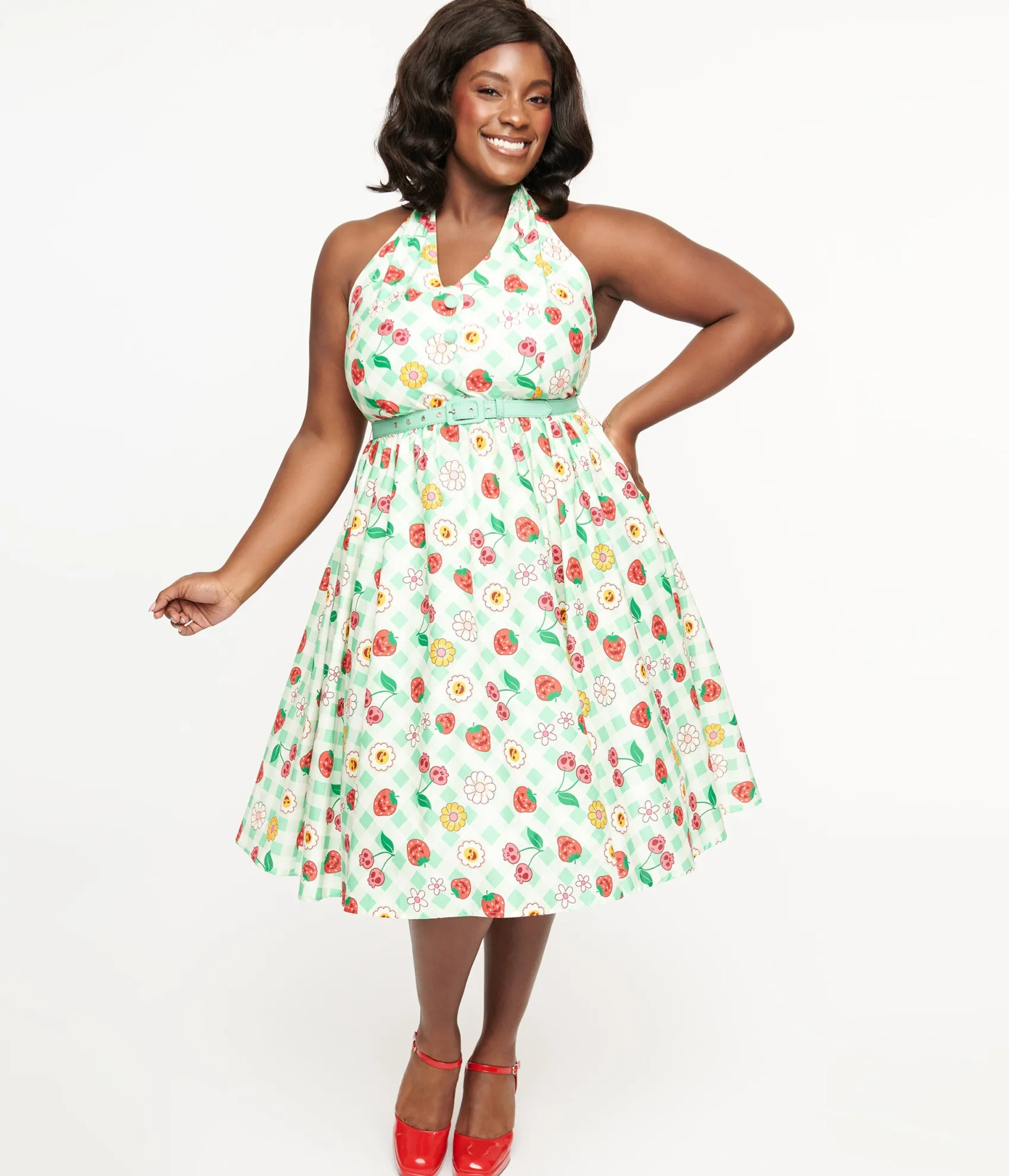 Unique Vintage Plus Size 1950s Green Gingham Spooky Fruit Print Halter Swing Dress Hot