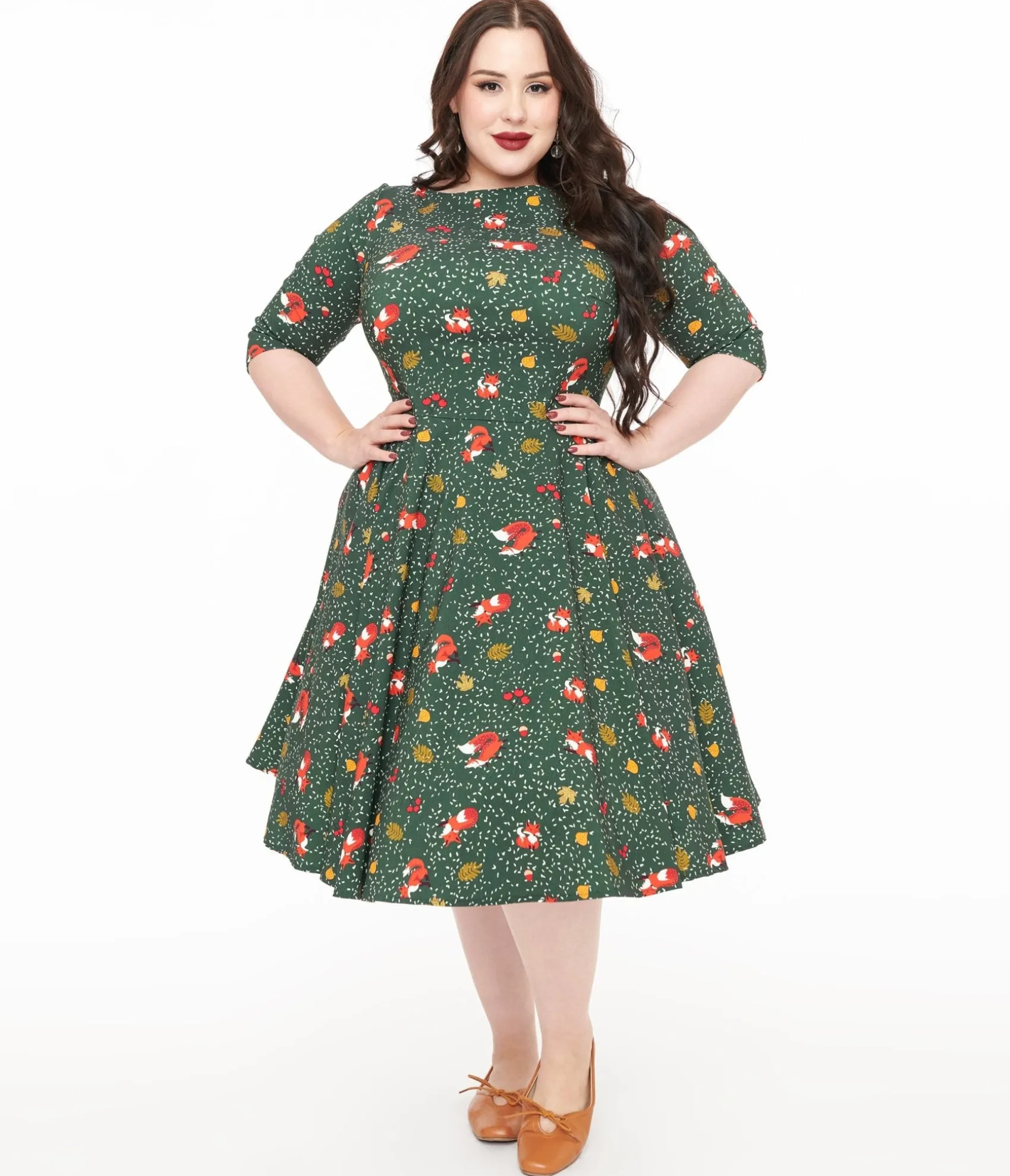 Unique Vintage Plus Size 1950s Green Winter Fox Devon Swing Dress Fashion
