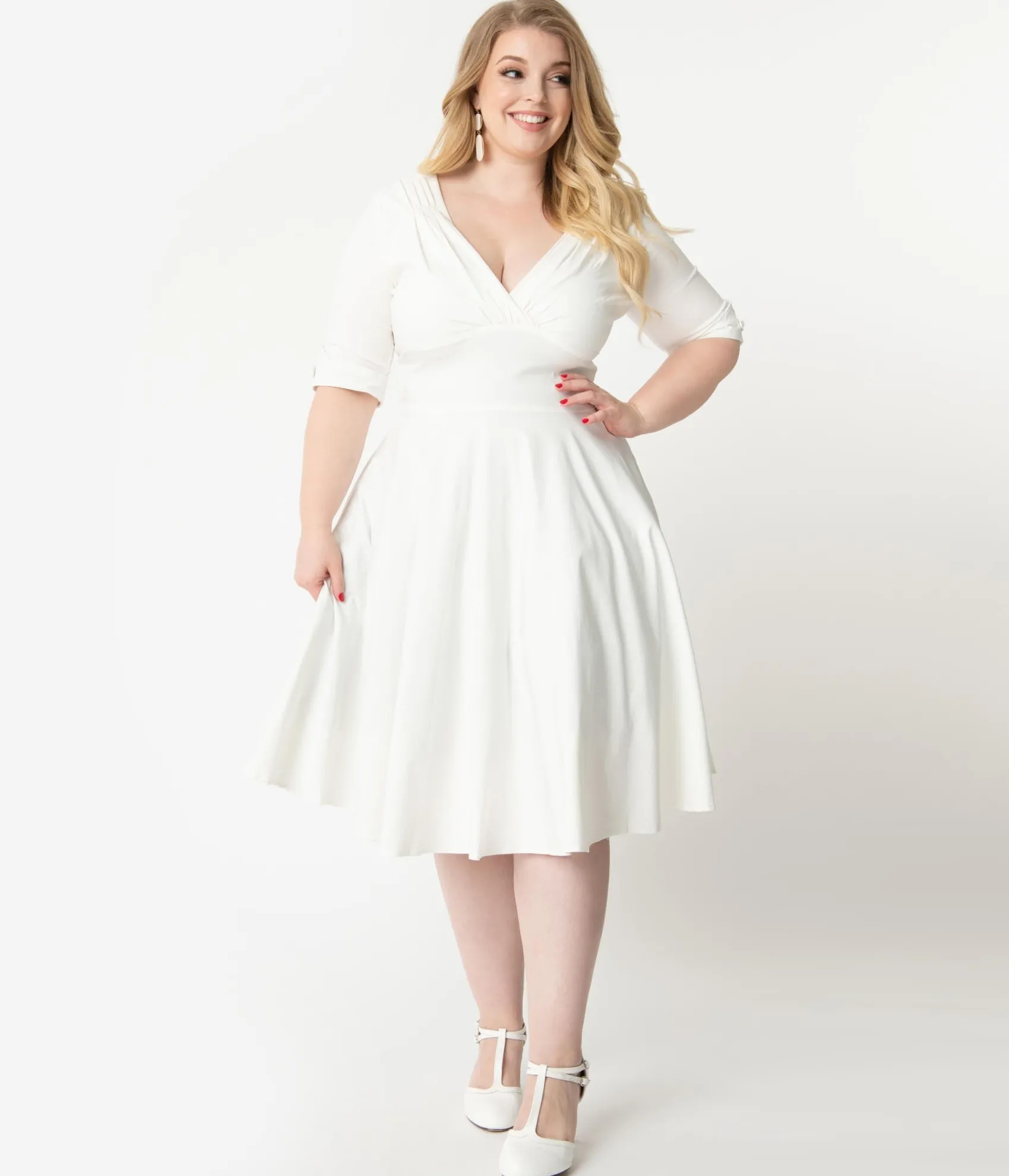 Unique Vintage Plus Size 1950s Ivory Delores Swing Dress with Sleeves Cheap