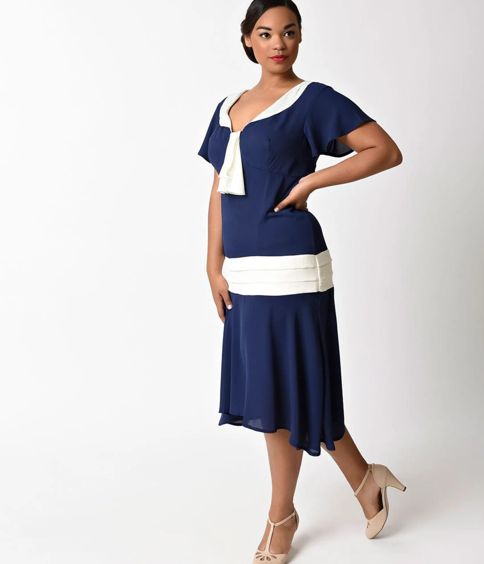 Unique Vintage Plus Size 1920s Navy Blue & Ivory Wilshire Flapper Day Dress Best