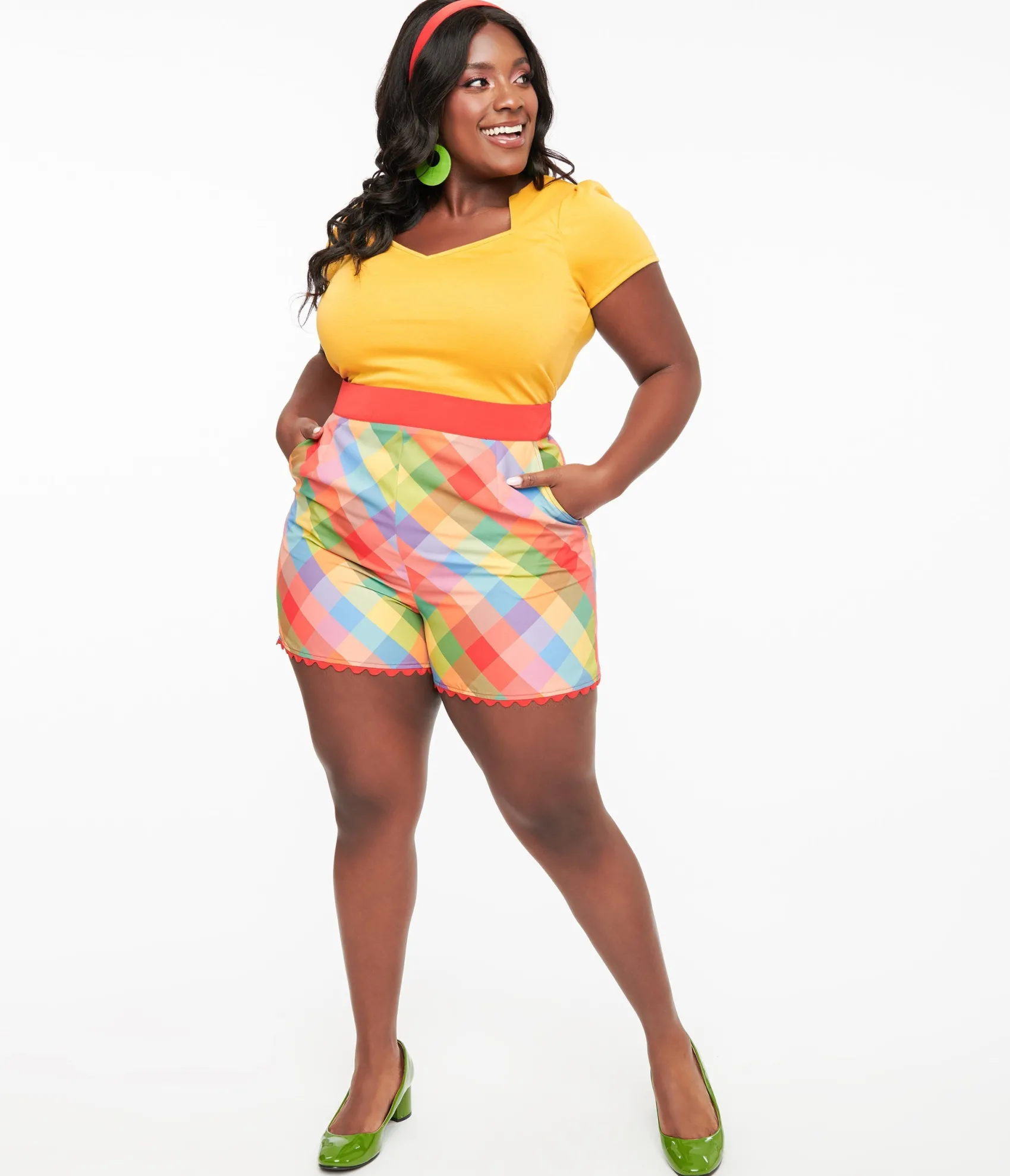 Unique Vintage Plus Size 1950s Rainbow Madras Plaid Scallop Trim Shorts Cheap