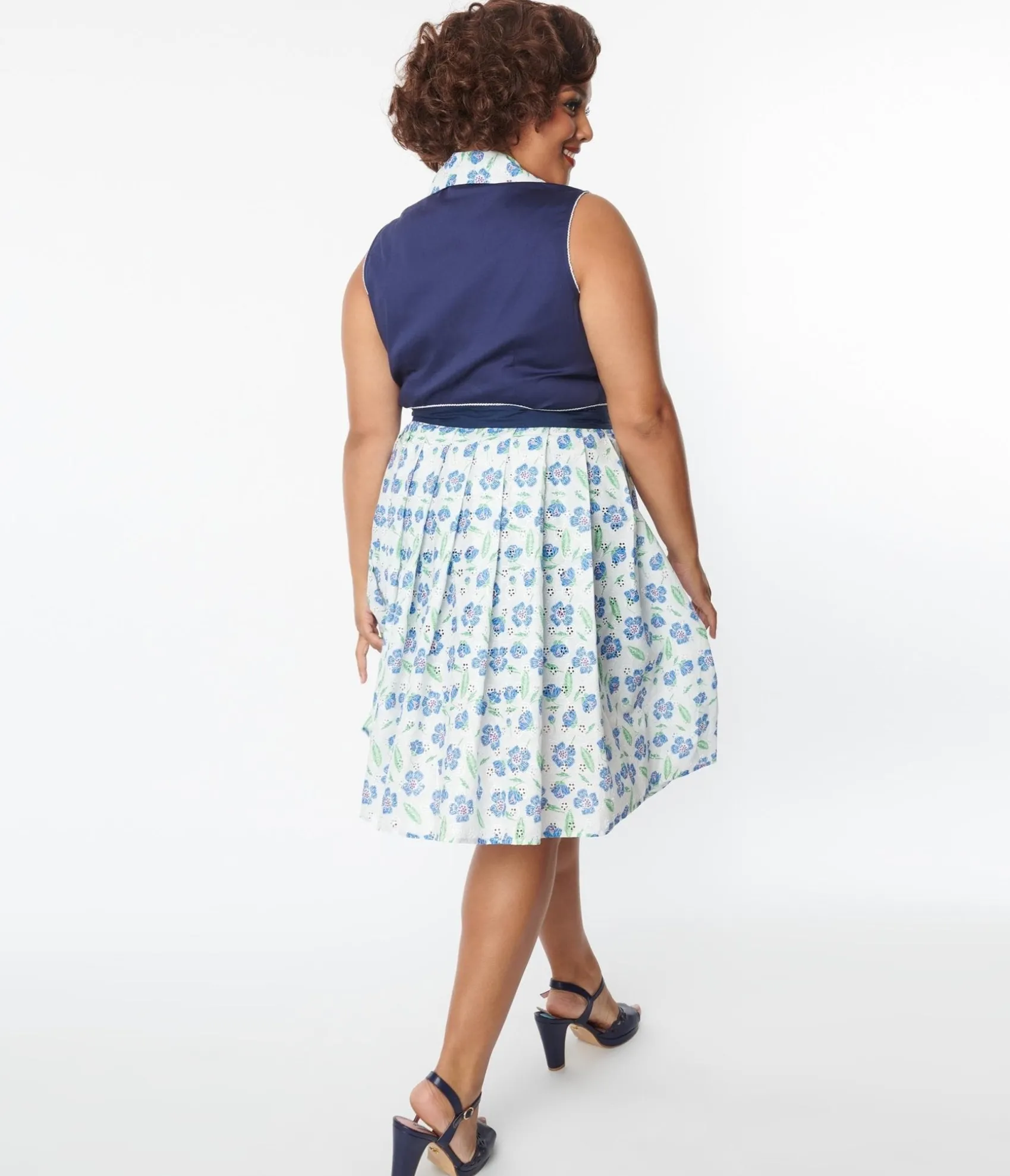 Unique Vintage Plus Size White & Blue Floral Eyelet Collins Wrap Swing Skirt Online