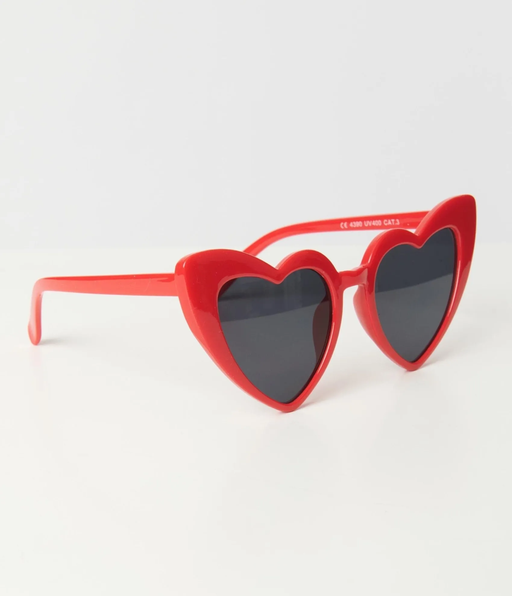 Unique Vintage Red Heart Sunglasses Online