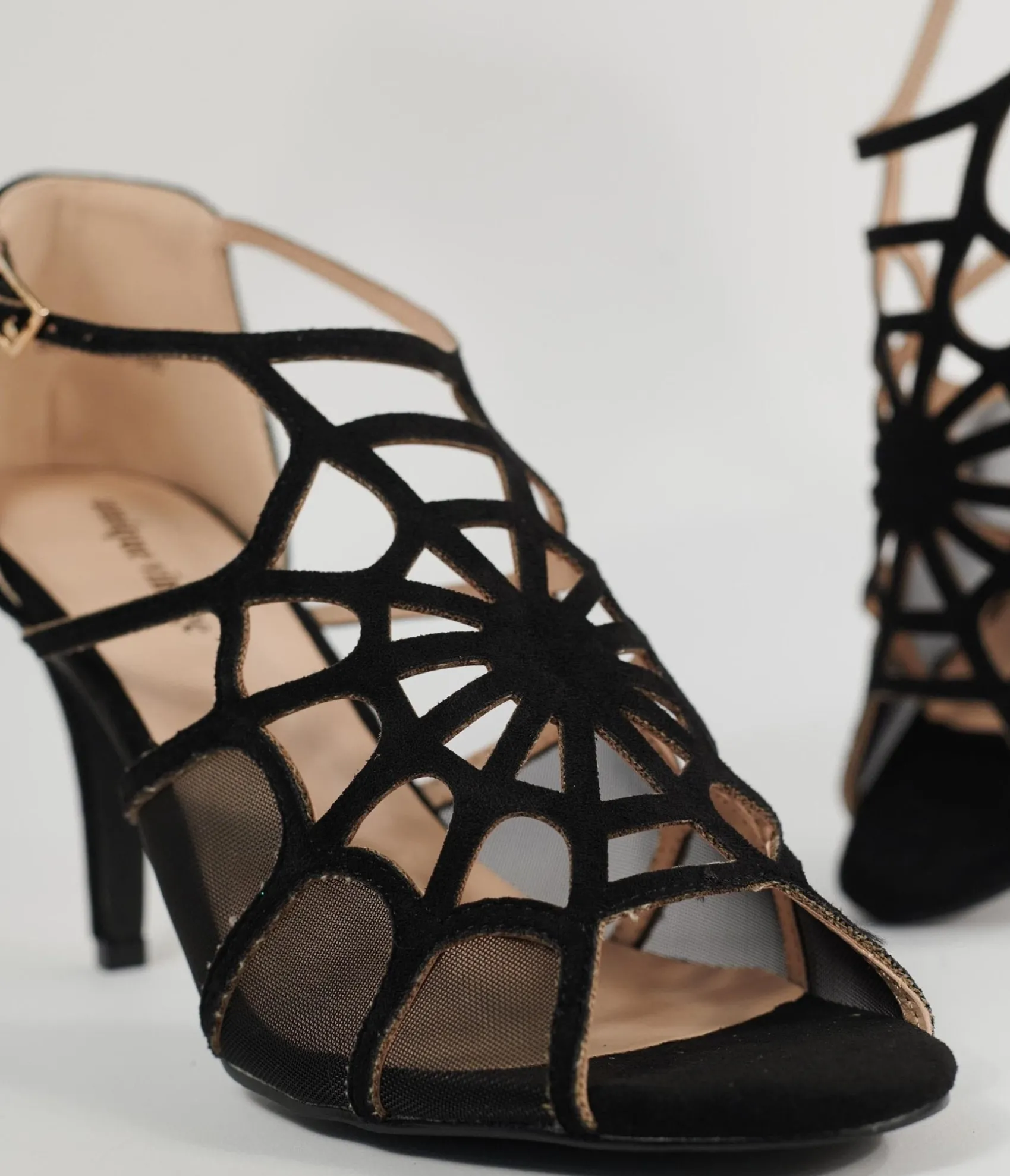 Unique Vintage 1940s Black Spider Web Heels Online