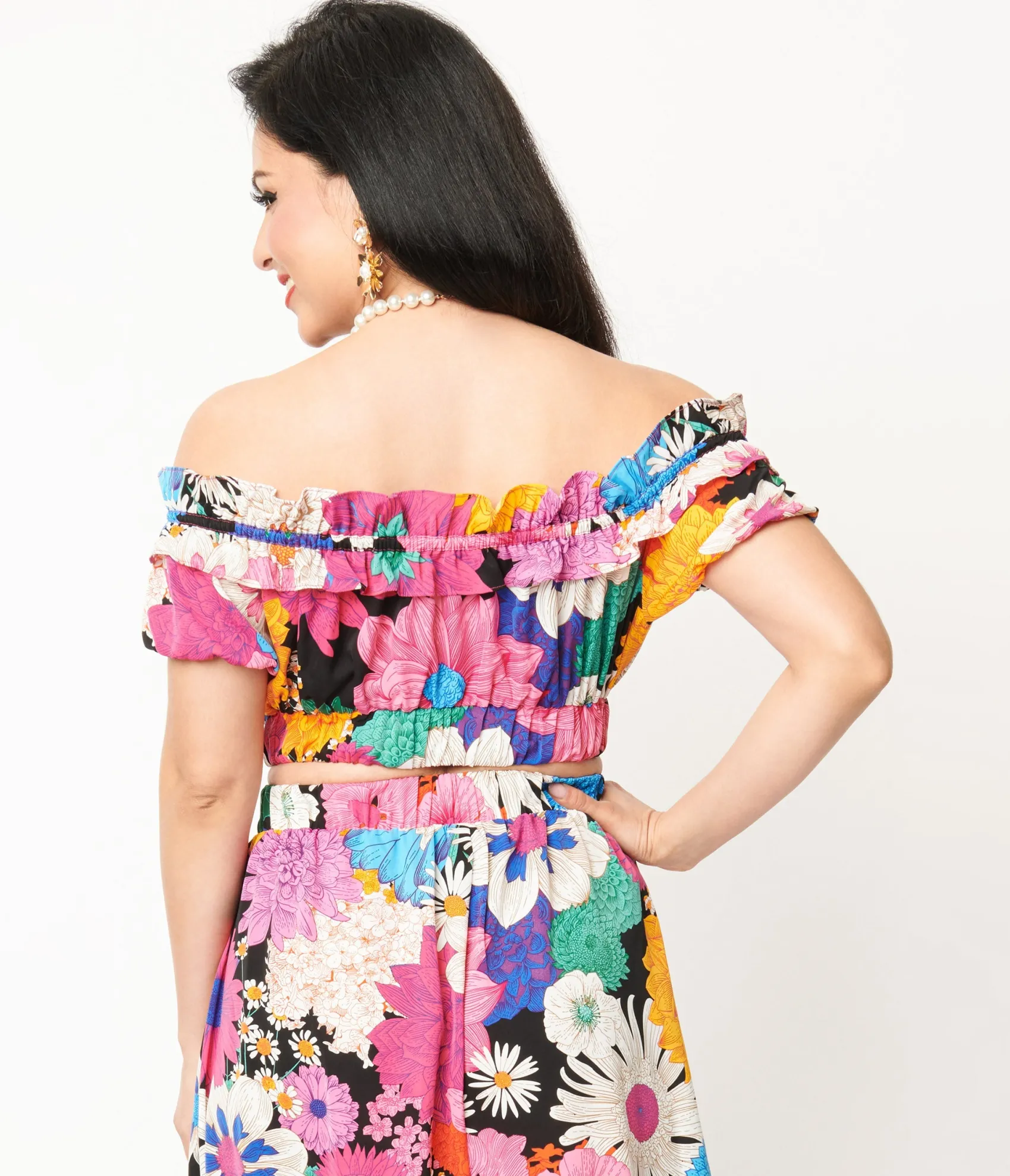 Unique Vintage 1970s Black & Pink Floral Off Ruffle Up Crop Top Discount