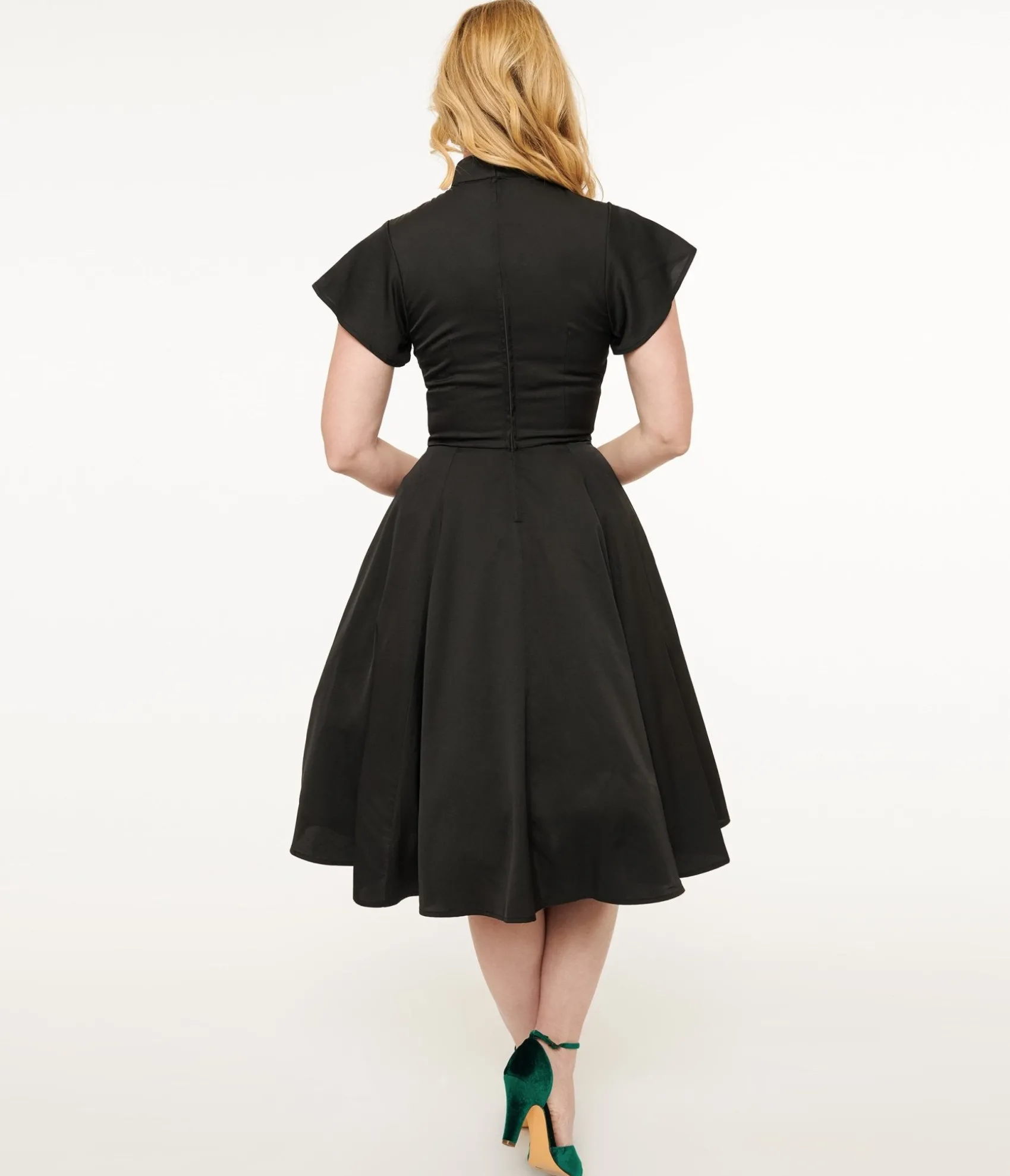 Unique Vintage 1940s Black & Red Poinsettia Baltimore Swing Dress Shop