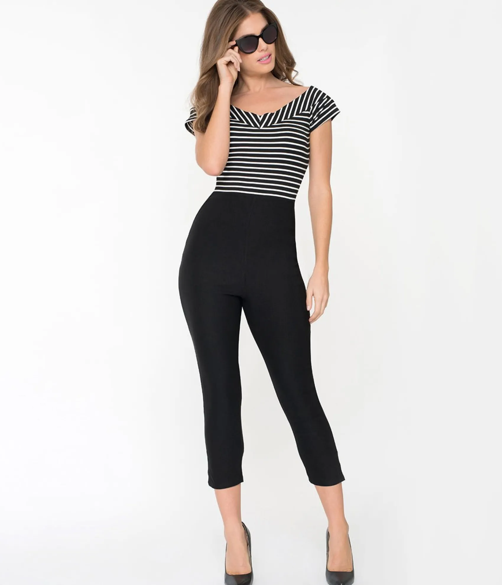 Unique Vintage 1950s Black High Waist Rachelle Capri Pants Best