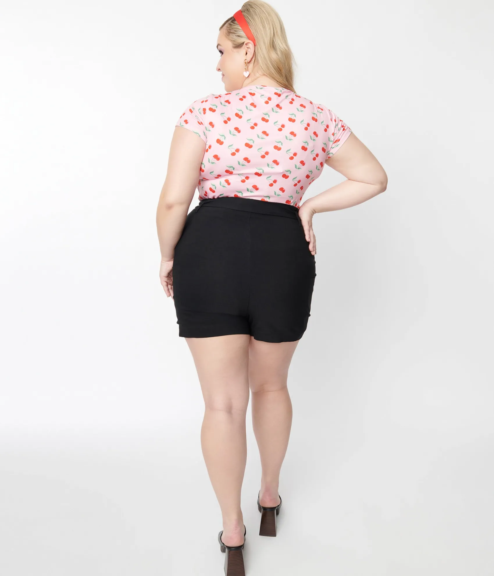 Unique Vintage 1940s Black High Waist Tied & True Shorts Hot