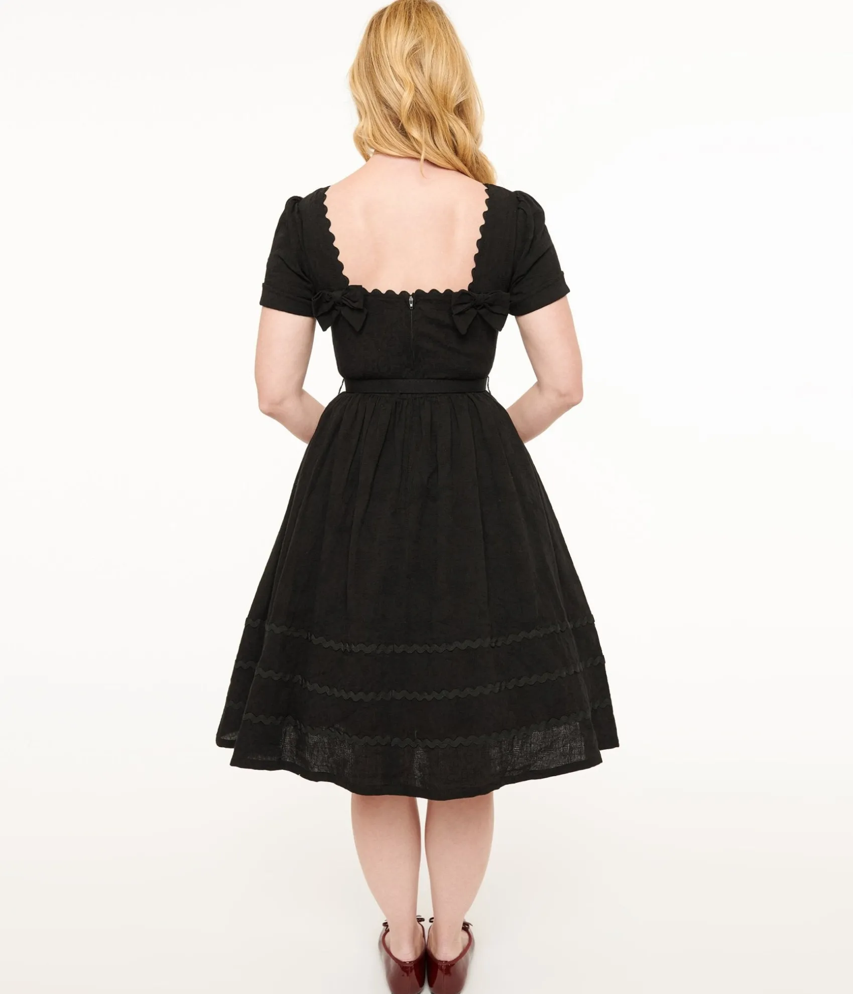 Unique Vintage 1950s Black Holiday Floral Pin Cotton Swing Dress Shop