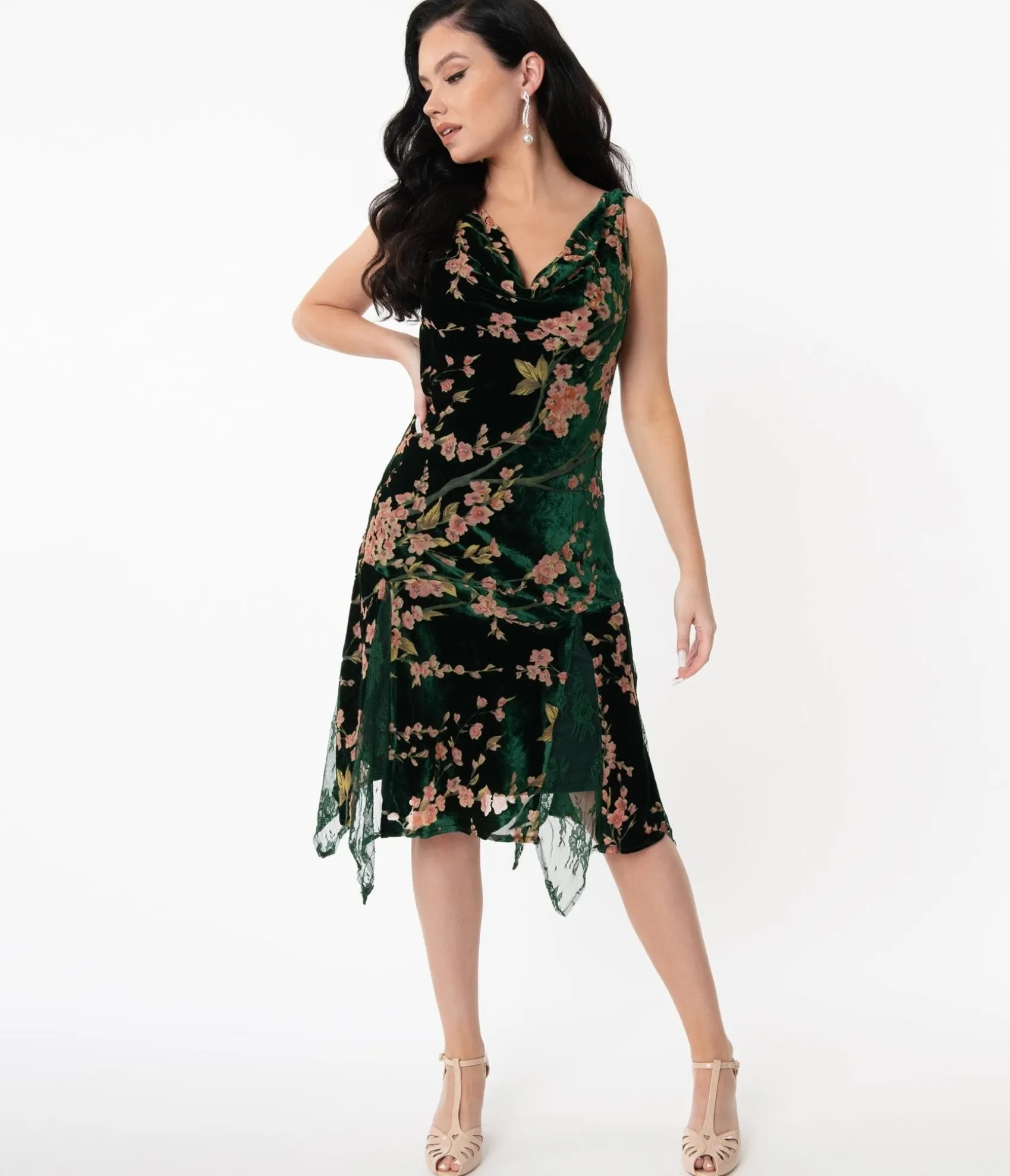 Unique Vintage 1920s Emerald Velvet Floral Burnout Hemingway Flapper Dress Shop