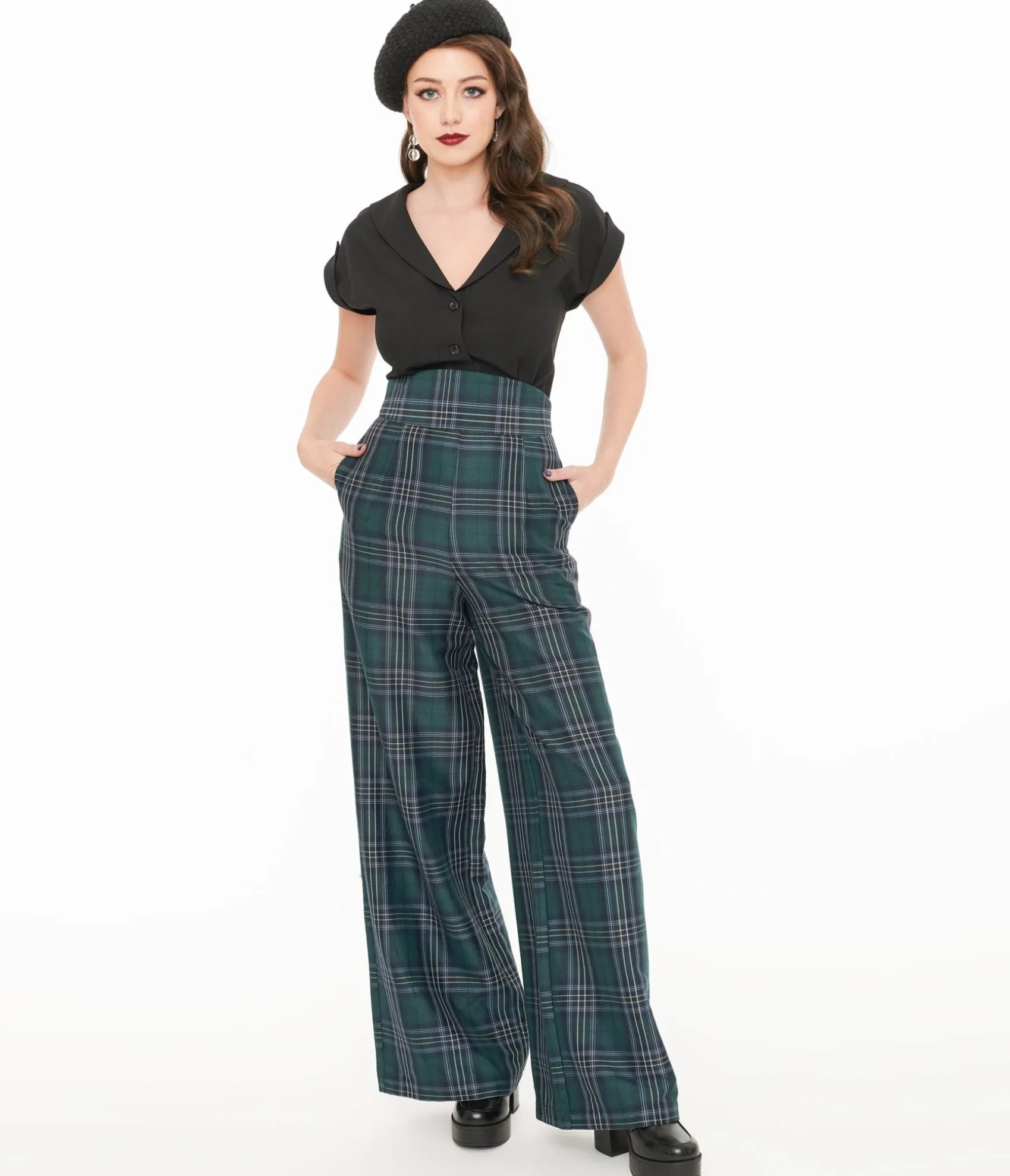 Unique Vintage 1940s Green & Black Plaid High Waist Pants Fashion