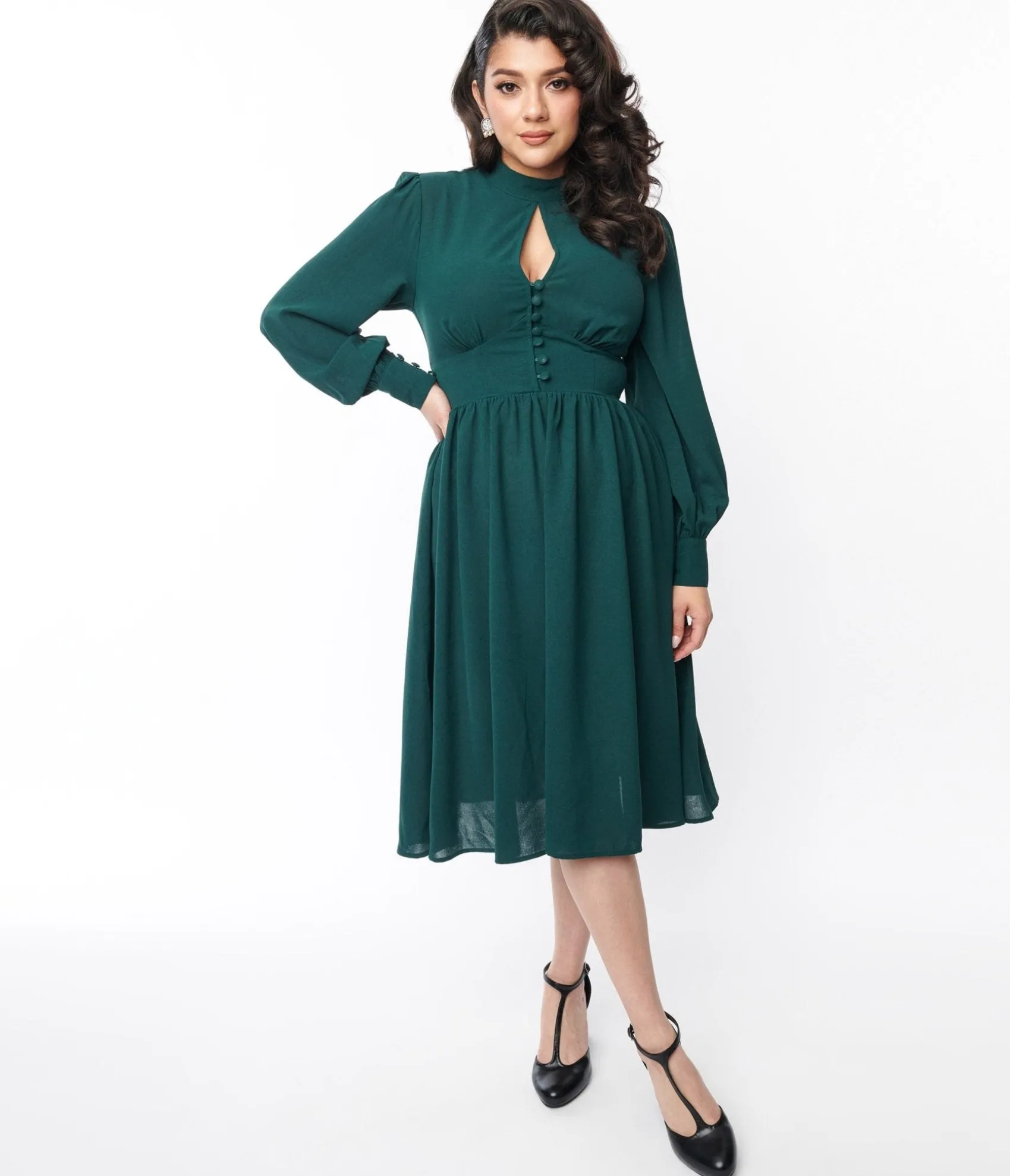 Unique Vintage 1970s Hunter Green Keyhole Swing Dress New