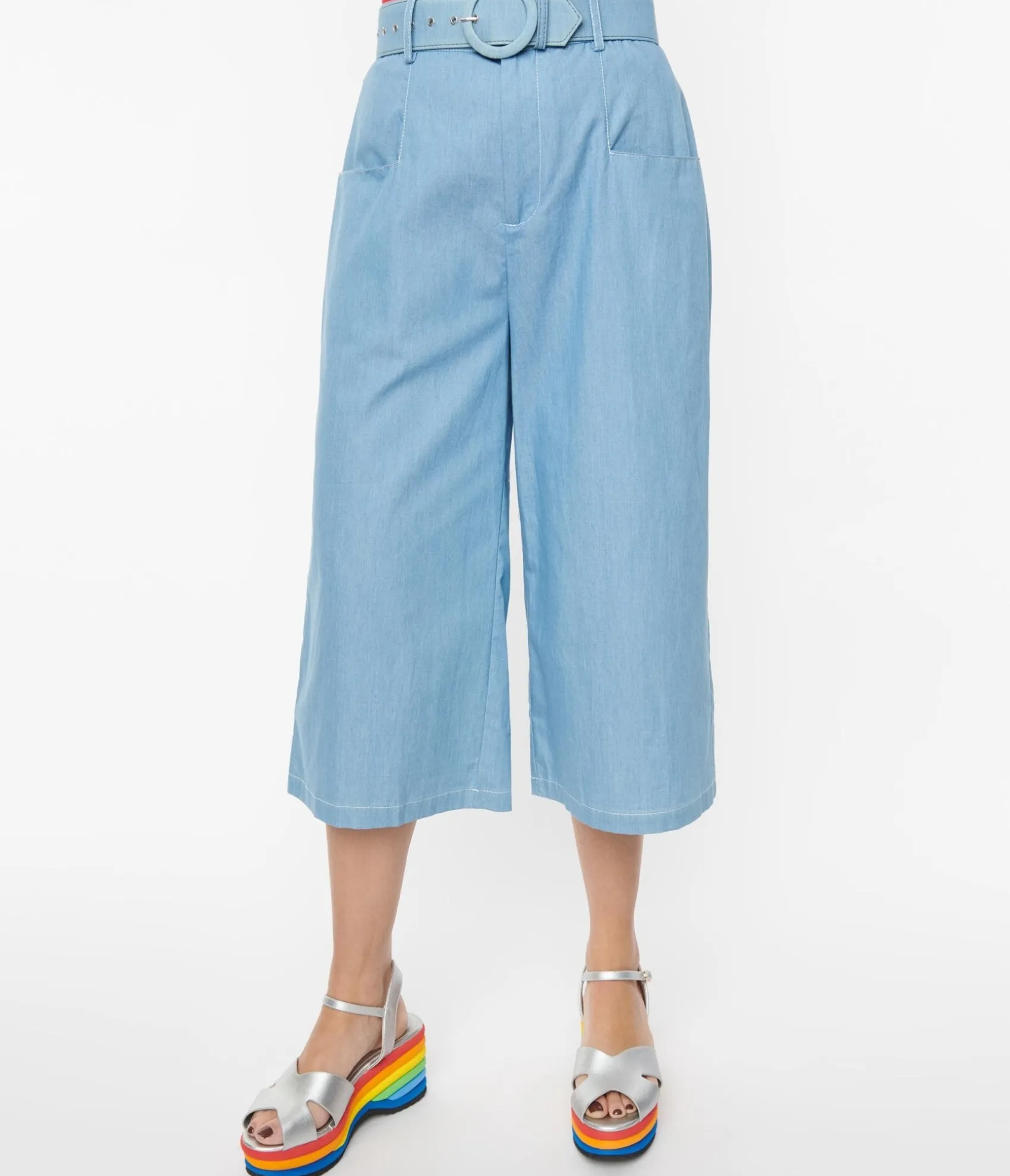 Unique Vintage 1940s Light Blue Denim Ginger Capri Pants New