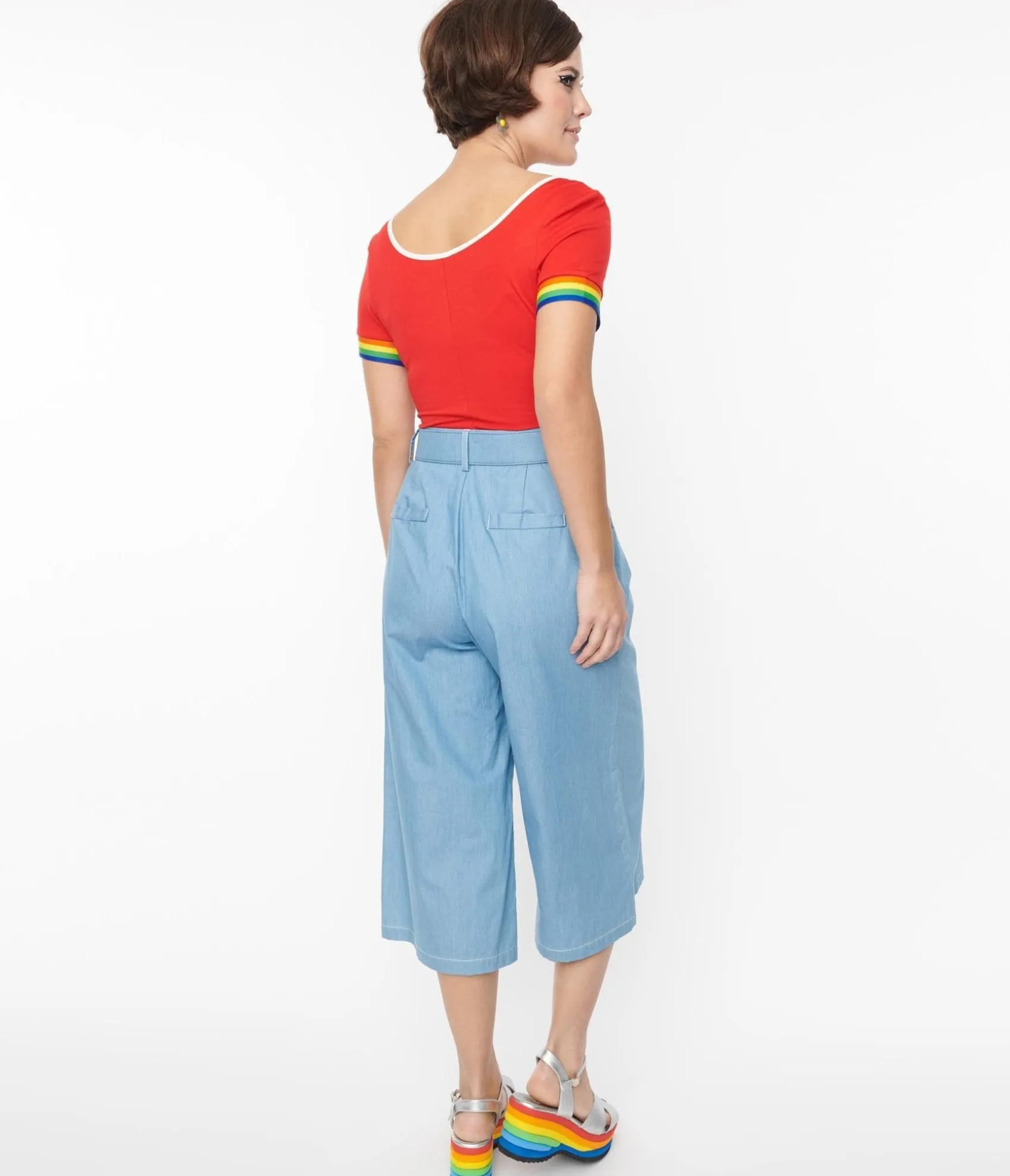 Unique Vintage 1940s Light Blue Denim Ginger Capri Pants New