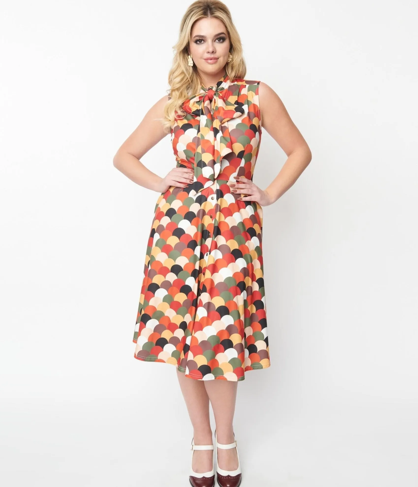 Unique Vintage 1940s Multicolor Scallop Print Ribboned Swing Dress Best