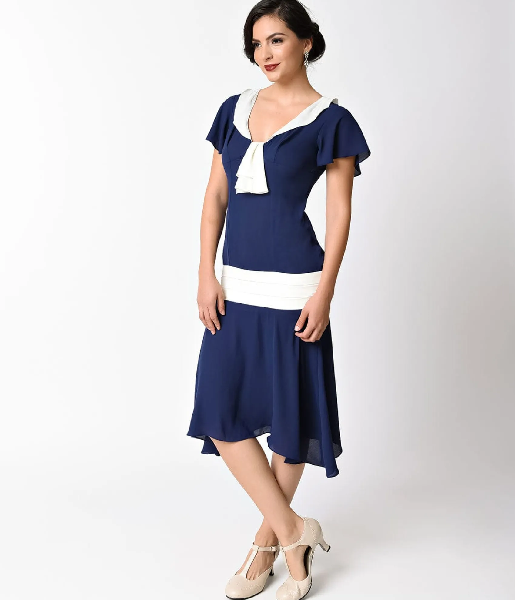 Unique Vintage 1920s Navy Blue & Ivory Wilshire Flapper Day Dress Best Sale