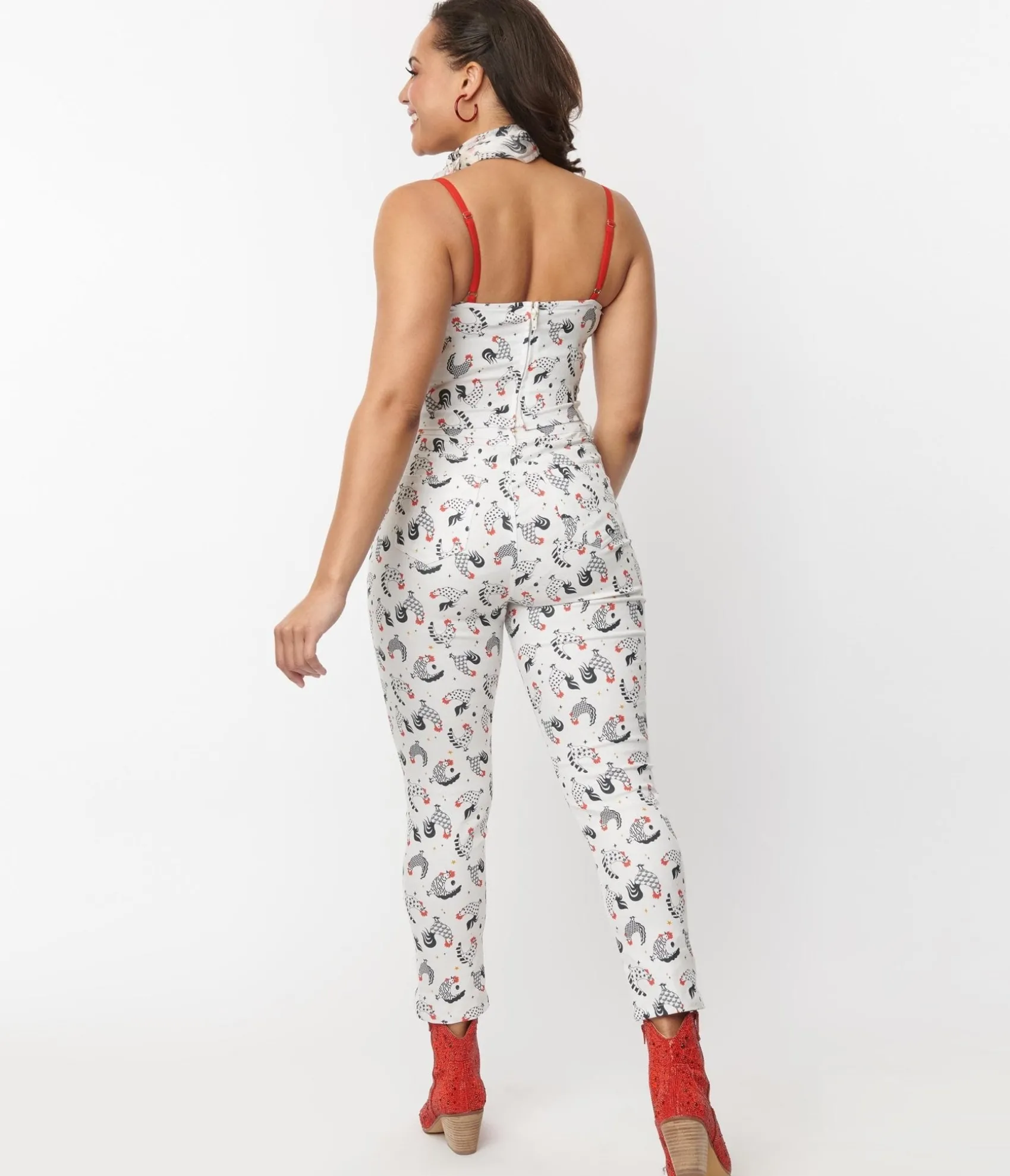 Unique Vintage White Chicken Print Cropped Capris Store