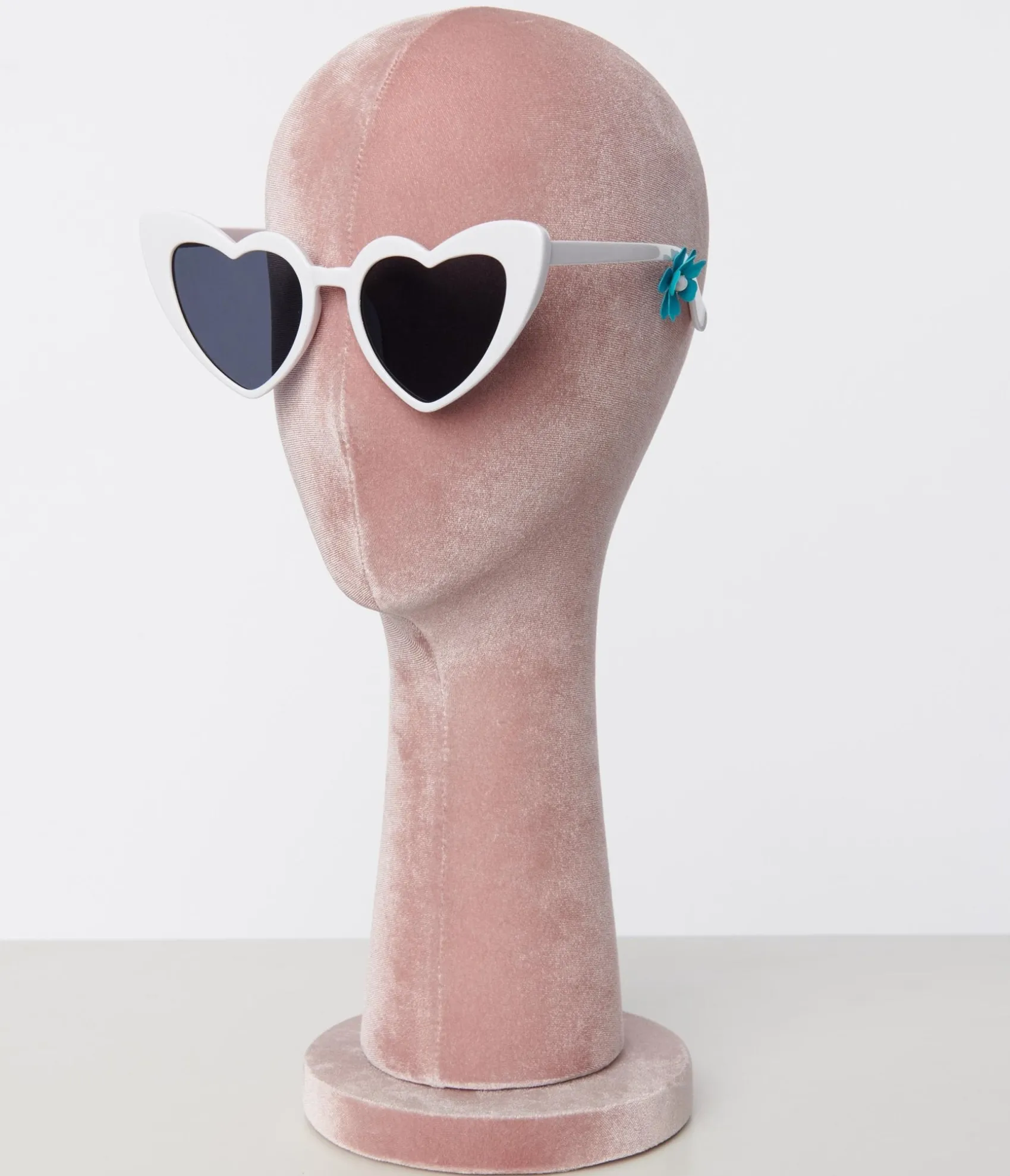 Unique Vintage White Heart Sunglasses Online