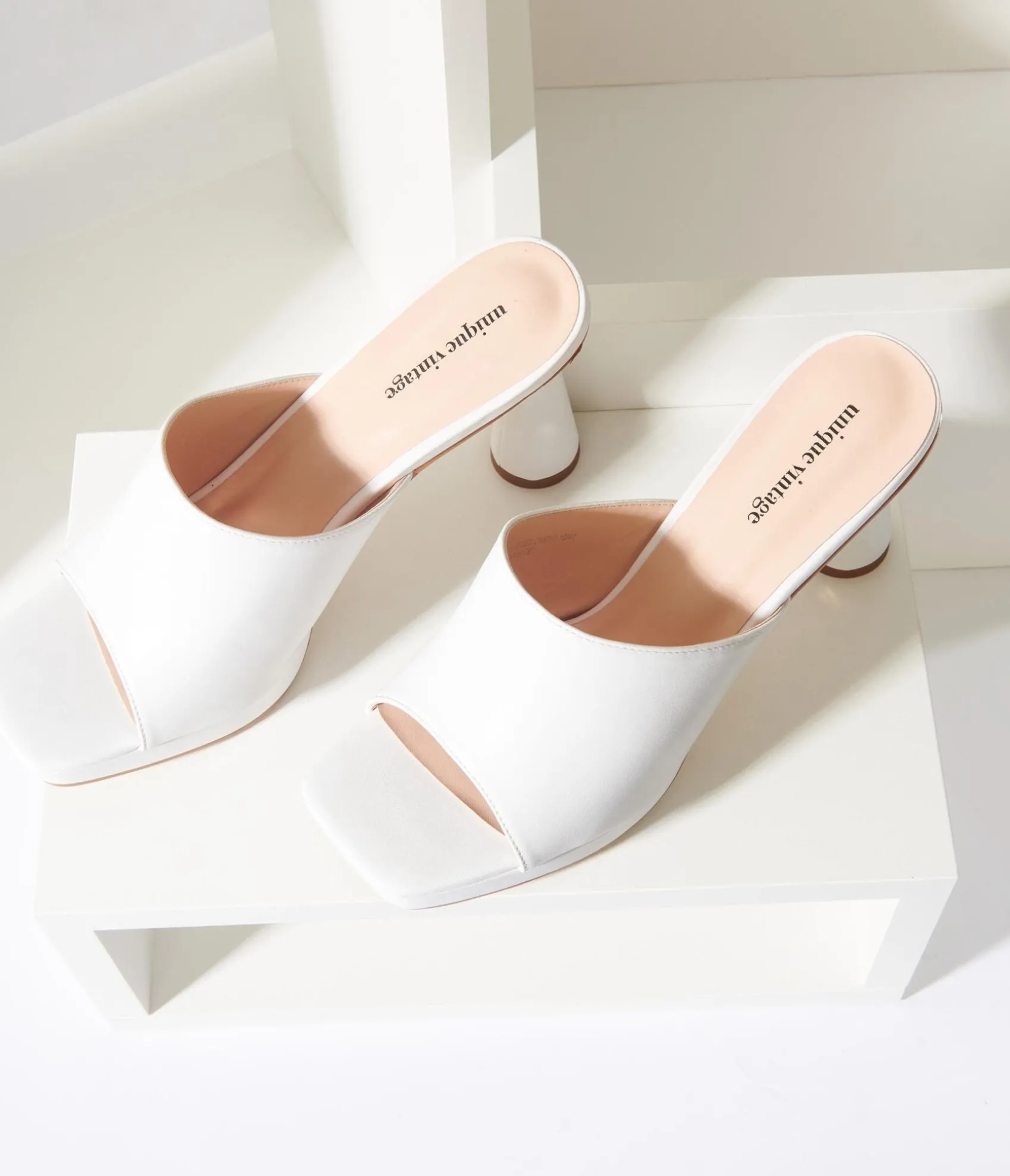 Unique Vintage White Leatherette Spiral Ball Mule Heels Clearance