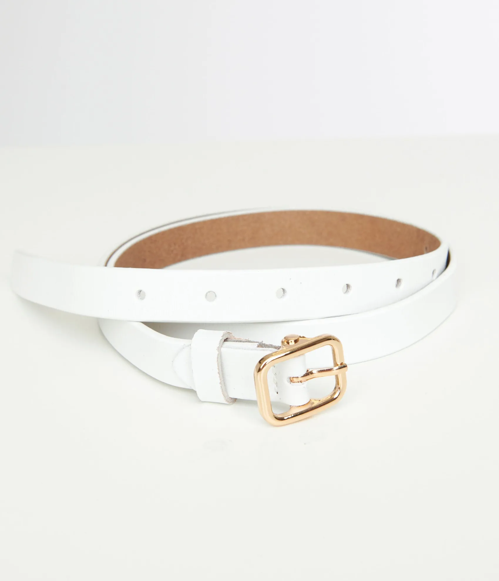Unique Vintage White Skinny Leatherette Belt Hot